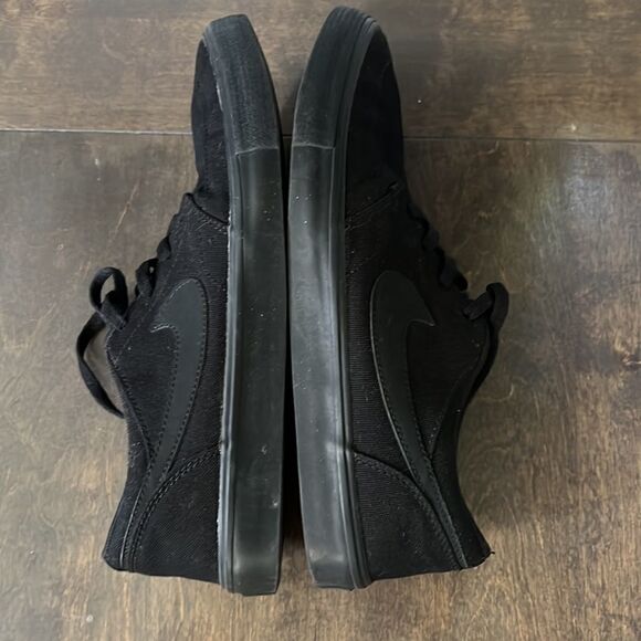 🌟Host Pick 🌟 Nike Black Canvas Skate Shoes Sz-7Y - Picture 4 of 10